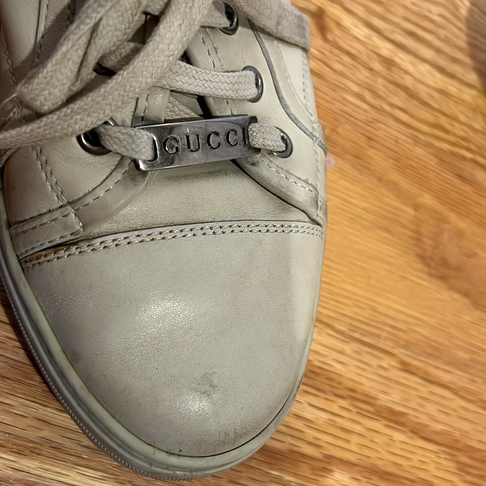 Gucci Calfskin Men’s Leather Sneakers - Picture 4 of 4